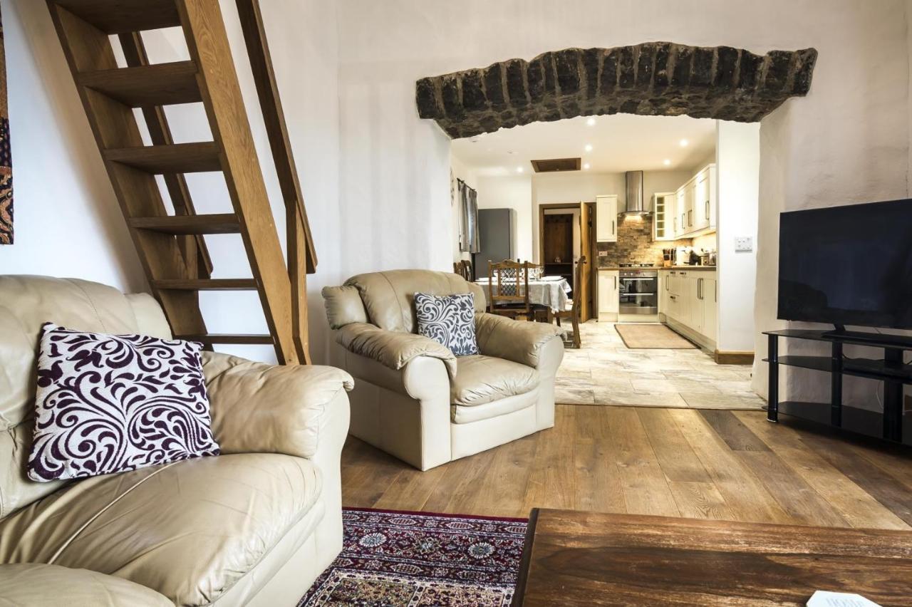 Orchard Cottage - Luxurious Barn Conversion - Beavers Hill Manorbier Esterno foto