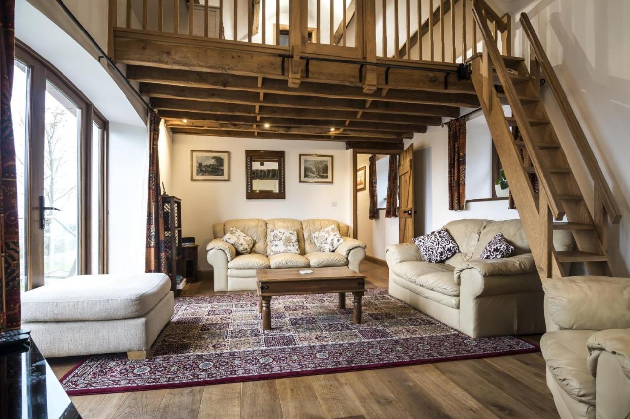 Orchard Cottage - Luxurious Barn Conversion - Beavers Hill Manorbier Esterno foto